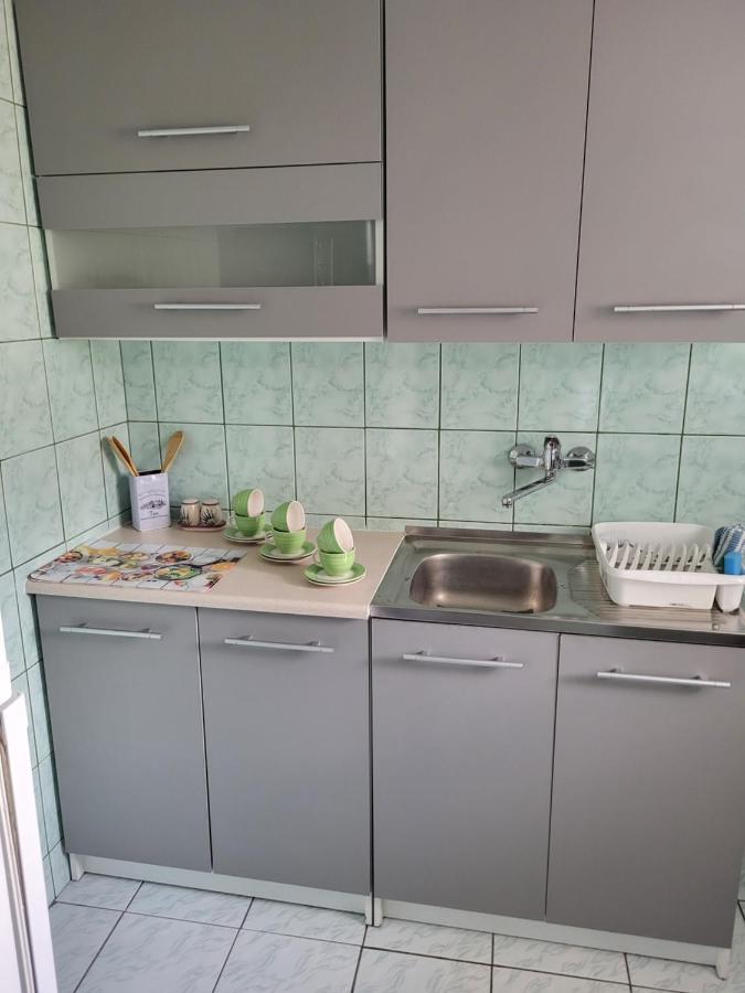 Apartament Sosnowy Z Parkingiem Торунь Екстер'єр фото